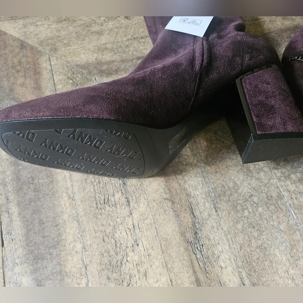 DKNY Cavale Expresso Boots! 7 - Picture 6 of 12